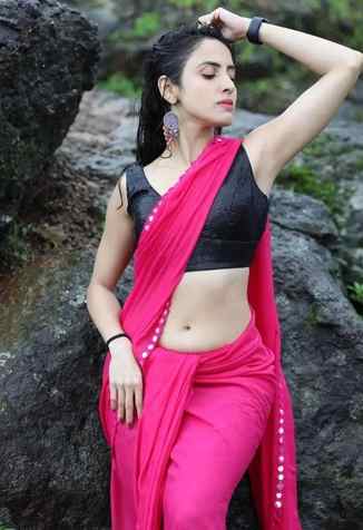 Cash on delivery call girl in Azadpur