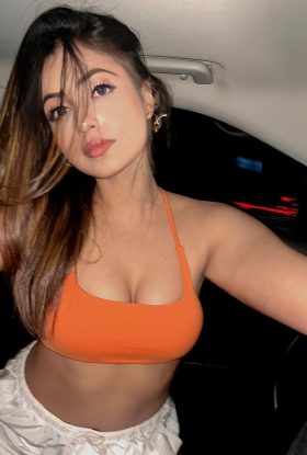   Azadpur call girl